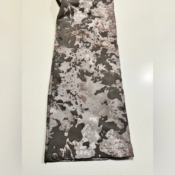 Girls With Guns GWG Aoraki Softshell LTWT Camo Pant Size Large Adjustable Waist - Picture 10 of 16